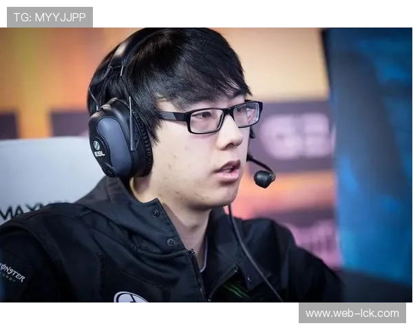 幕后教练团队揭秘：如何用数据定制红土赛场战术